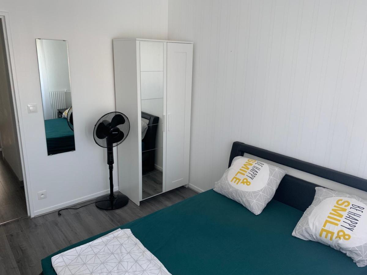 Grand Appartement A Louer Vue Sur Seine Melun Exterior photo