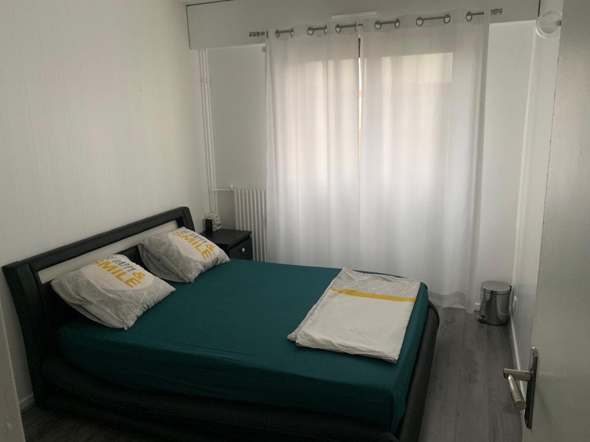 Grand Appartement A Louer Vue Sur Seine Melun Exterior photo